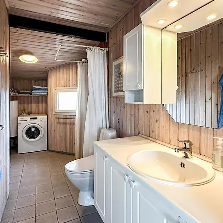Holiday home Lovely In With Wifi *